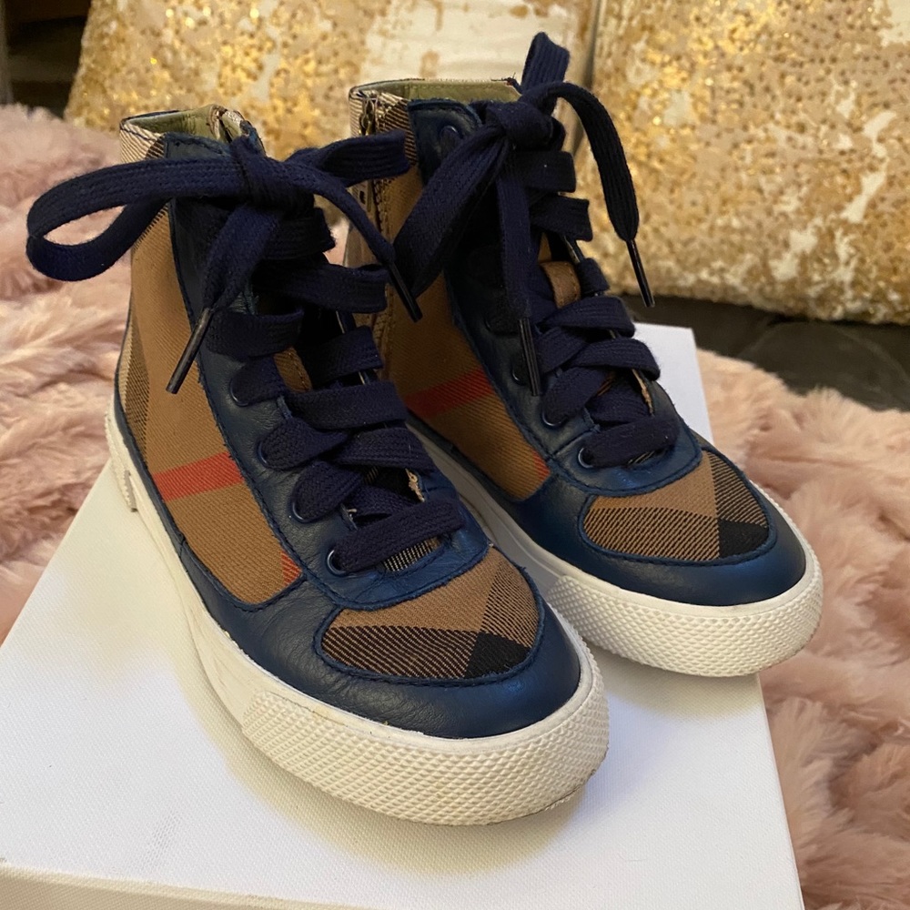 Kids Burberry shoes